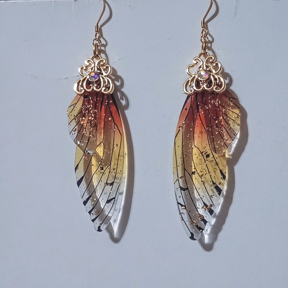 Handcrafted Gold Tone Butterfly Earrings - Picture 5 of 6